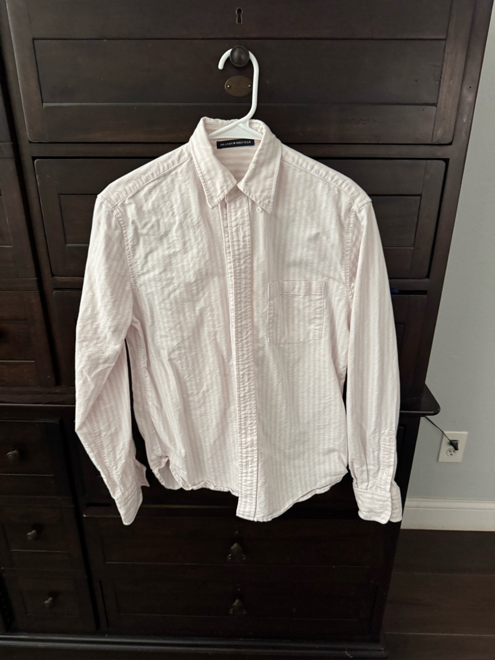 Brandy Melville Pale Pink Button-Down Women's Casual Shirt